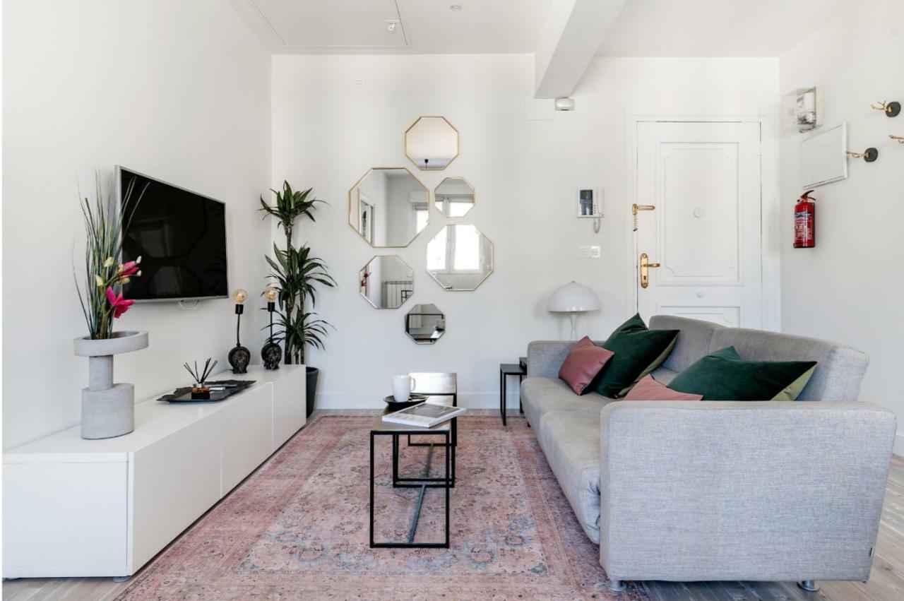 סן סבסטיאן Apartamento Eclectico En El Centro De La Ciudad מראה חיצוני תמונה